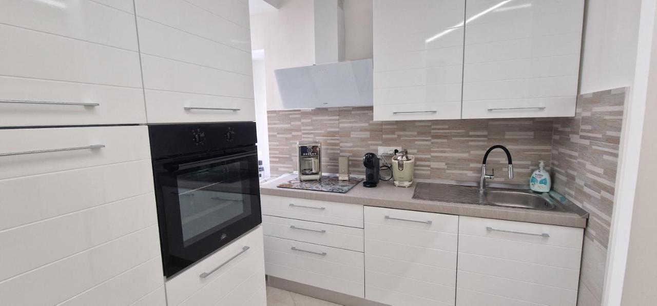Appartamento B&B La Dimora Di Parthenope 那不勒斯 外观 照片