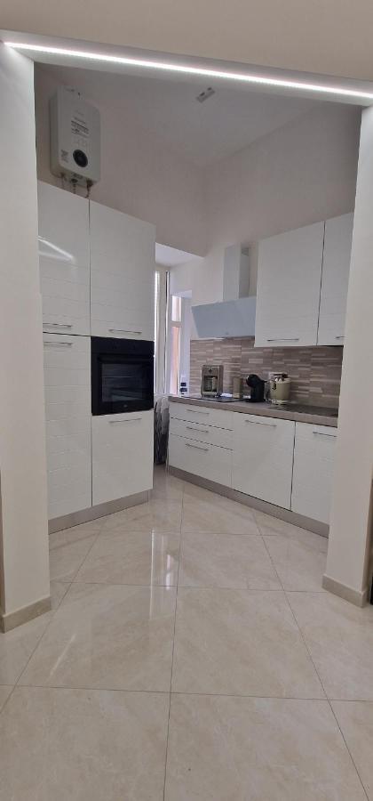 Appartamento B&B La Dimora Di Parthenope 那不勒斯 外观 照片
