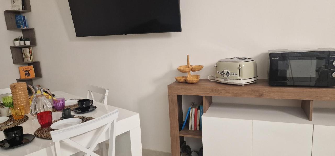 Appartamento B&B La Dimora Di Parthenope 那不勒斯 外观 照片